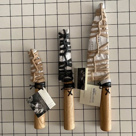 Hand-forged and hand-hammered kitchen knives from South Korea - packaged beautifully makind them an object of art as well as the most unique gift.