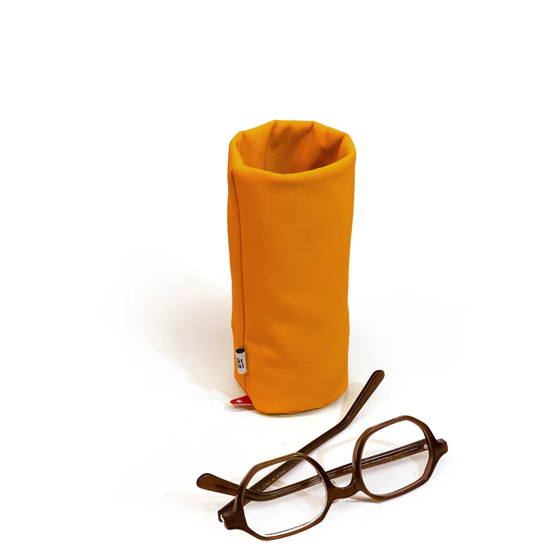 Handcrafted Sacco pouch – stylish home for glasses, keys, or pencils.