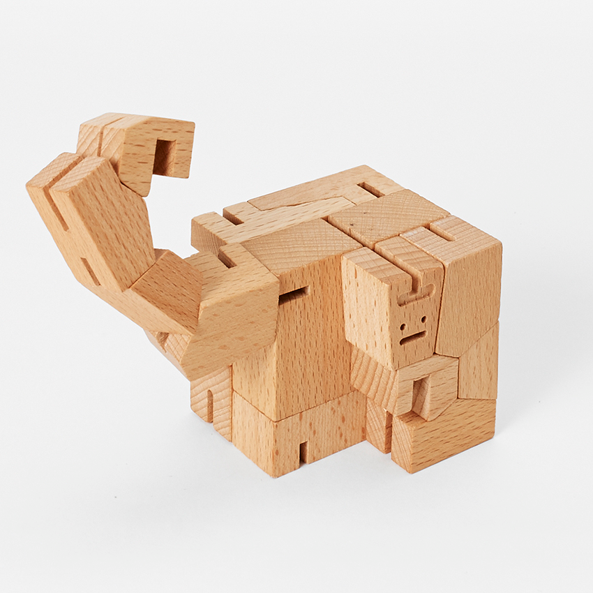 Cubebot: a well-designed, foldable toy for clever fun at any age.