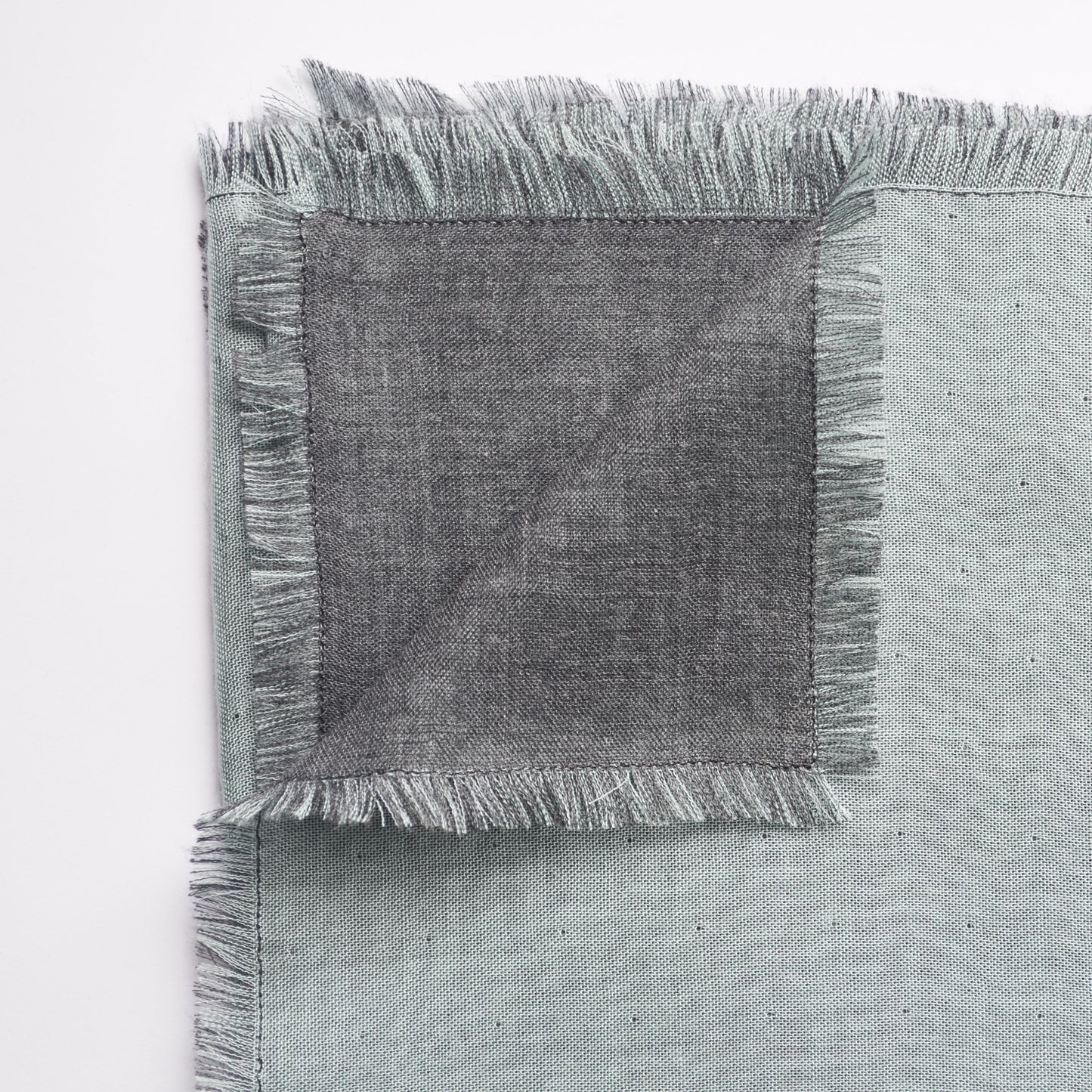 Marumasu - Tencel-Schal - wassergrün & weiches grau