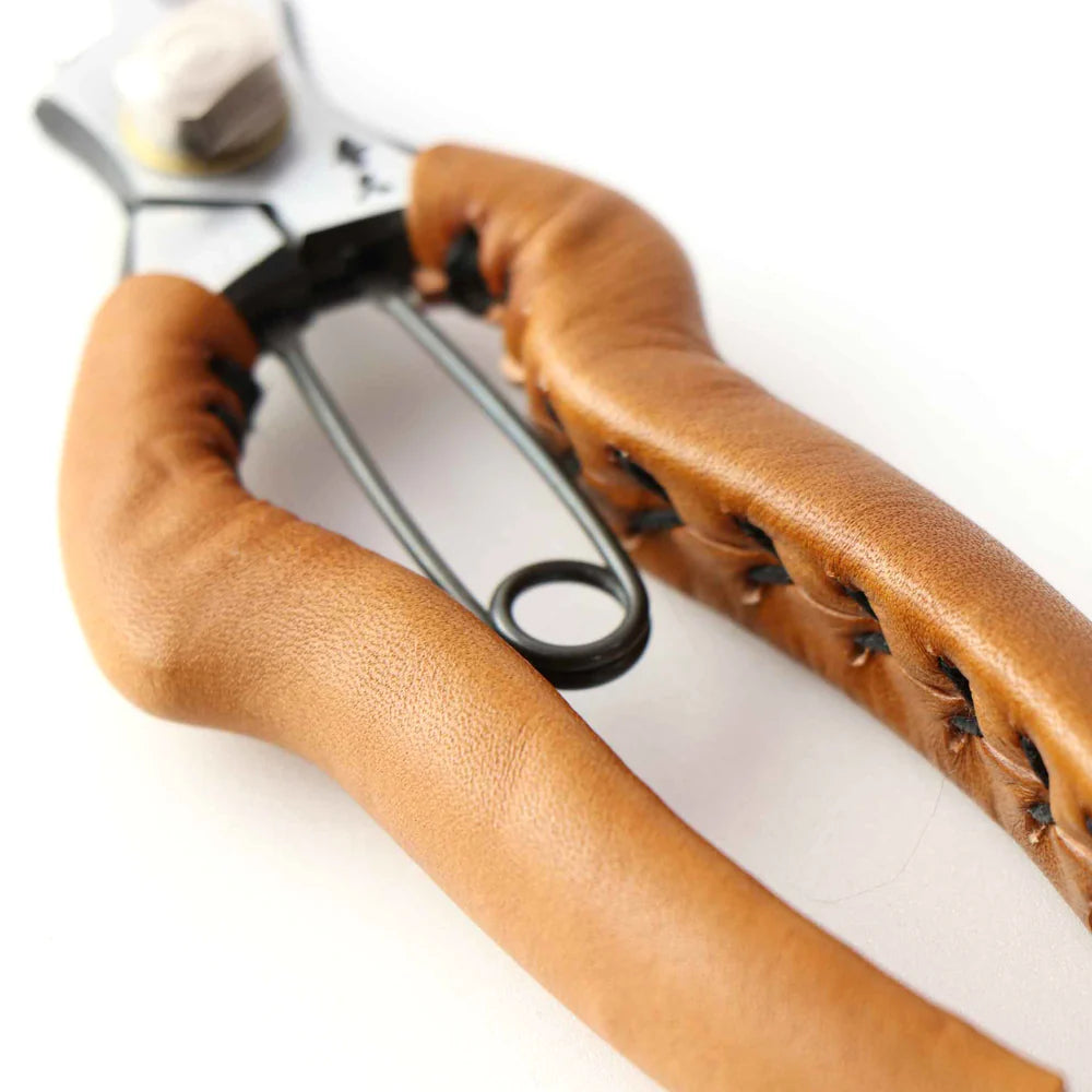 Toyama Hamono - multifunctional pruning shears w/leather handle