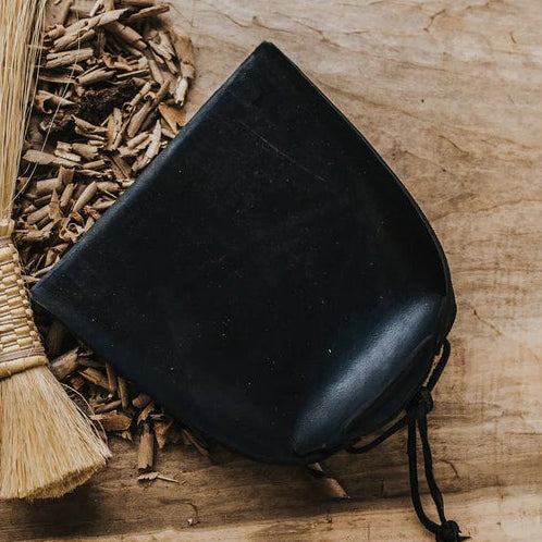Sunhouse Craft - Pinceaux et balais - Pelle à poussière en cuir