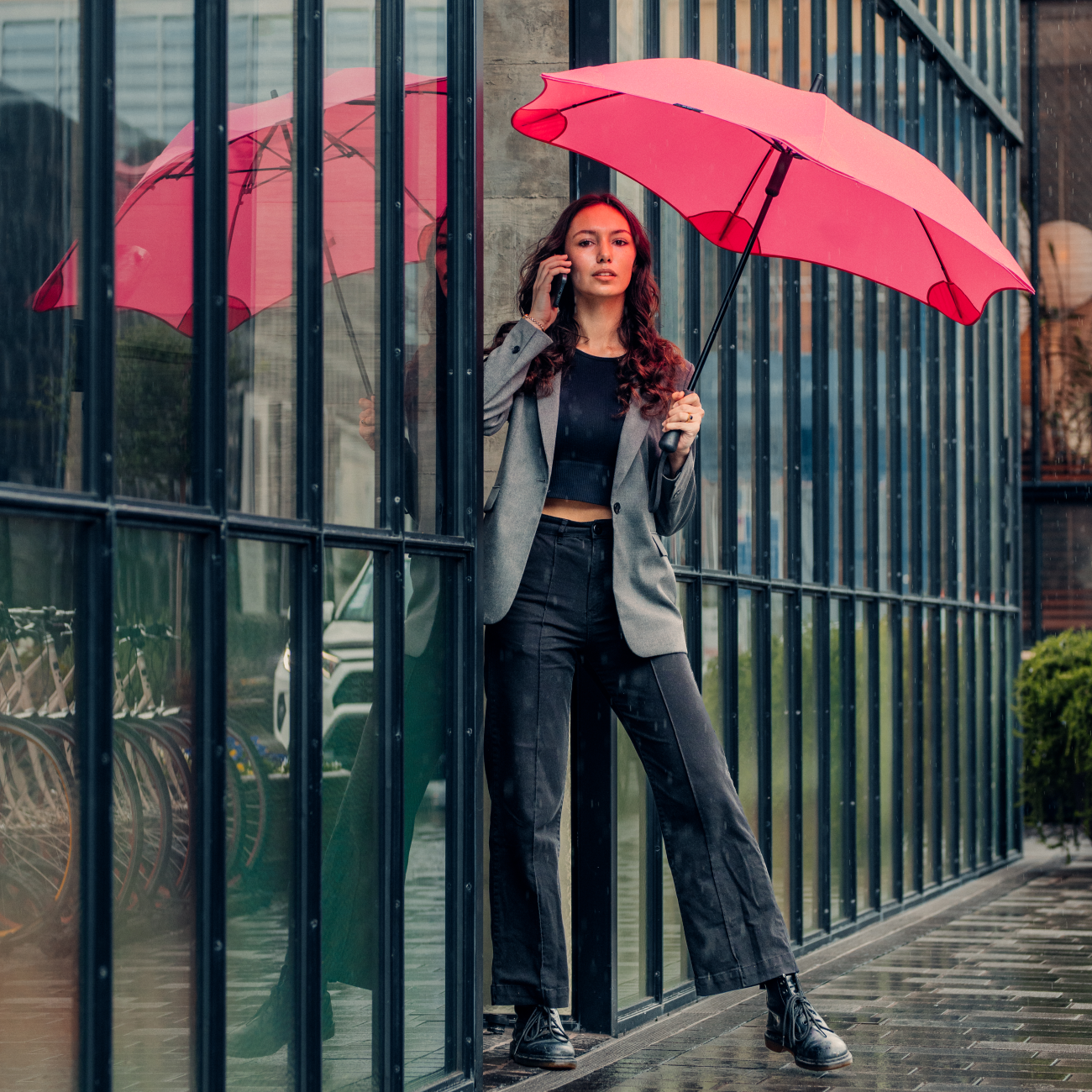 BLUNT umbrellas. The world's leaders in the umbrella market. Built to last. Repair not replace. Aerodynamic design.