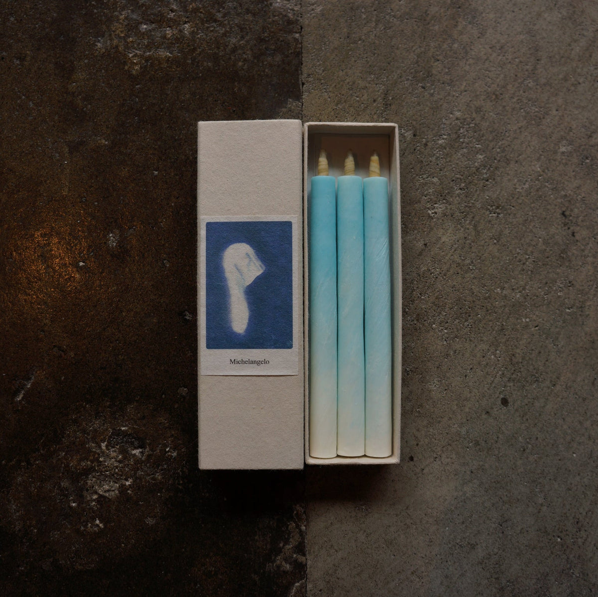 Haze – 3er-Set langer „World Religion“-Kerzen in einer Geschenkbox aus Washi-Papier – Hommage an den italienischen Bildhauer Michelangelo