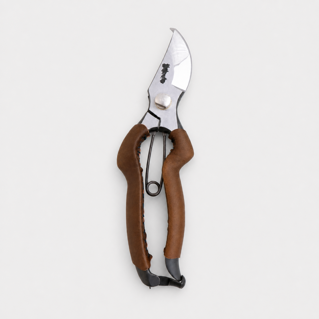 Toyama Hamono - multifunctional pruning shears w/leather handle