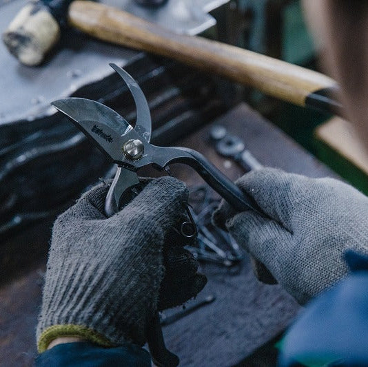 hand-forged garden shears from Japan