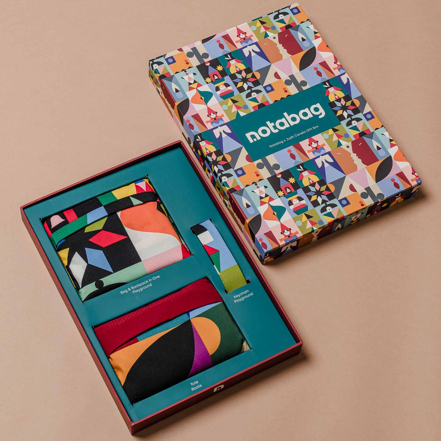 Notabag - Sac à dos et sac à main - édition spéciale - Judit Canela - boîte cadeau