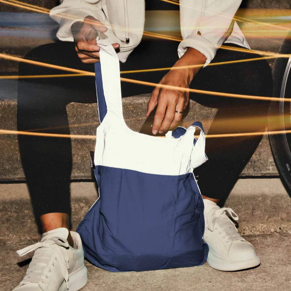 notabag reflective - foldable bag in a bag - navy blue