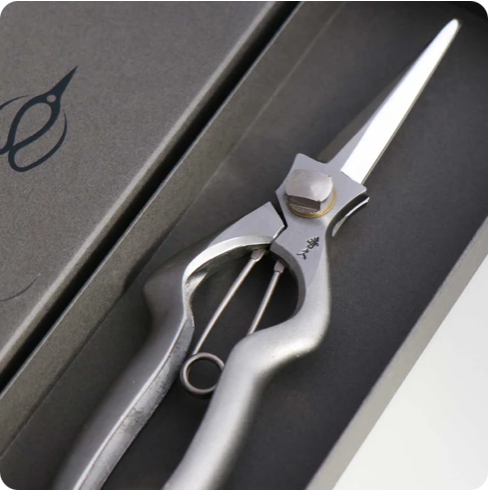 Toyama Hamono - stainless steel shears for flowers, indoor plants & bonsai