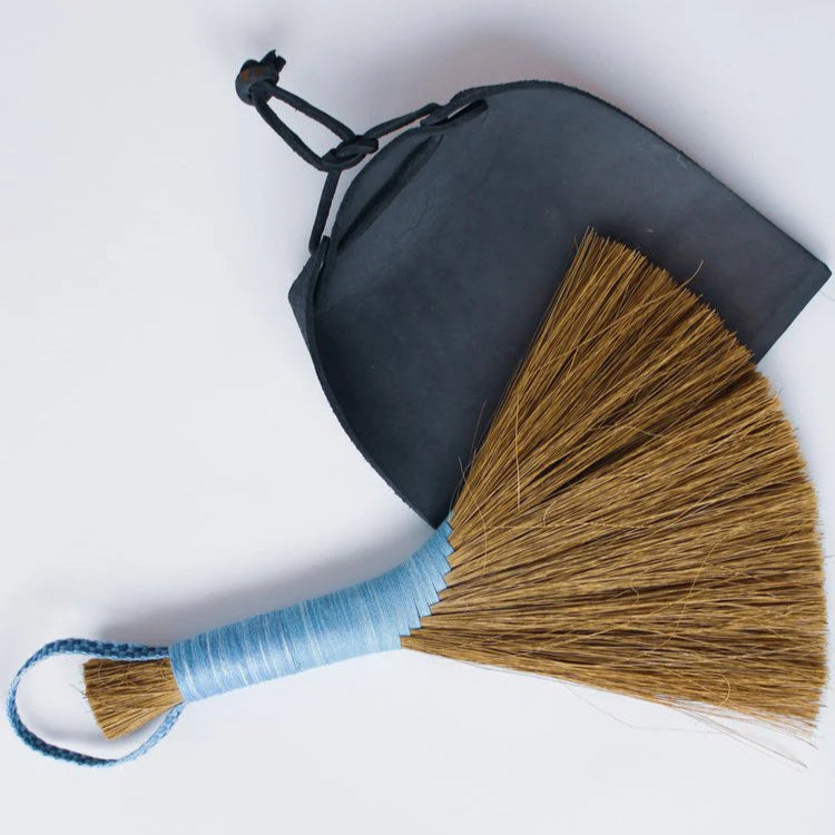 Sunhouse Craft - Pinceaux et balais - Pelle à poussière en cuir