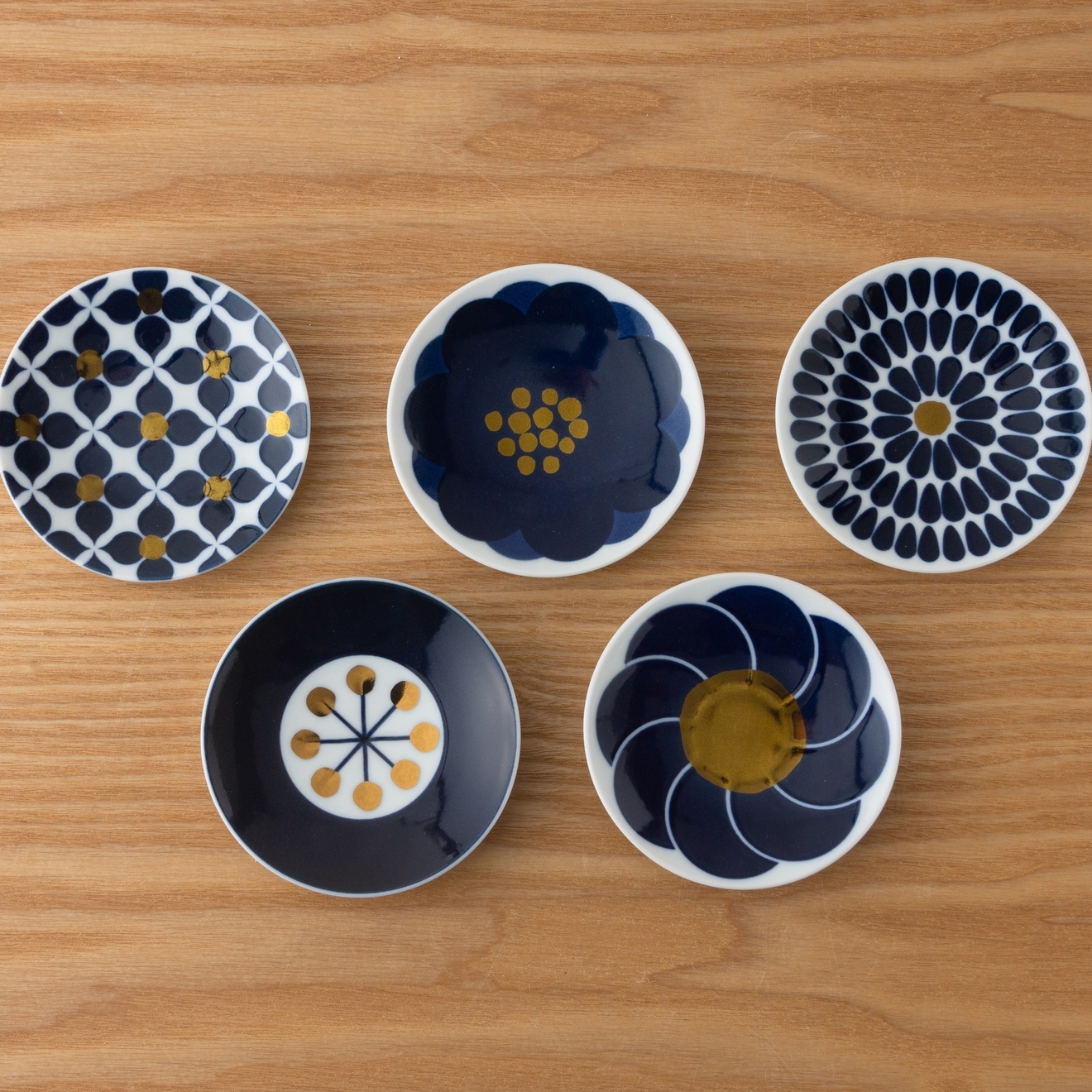 Kihara - Mamezara Botanical Plates - Set of 5